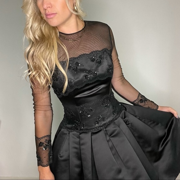 Lillie Rubin Black Long Mesh Sleeve Beaded Dress 6 - Picture 8 of 16